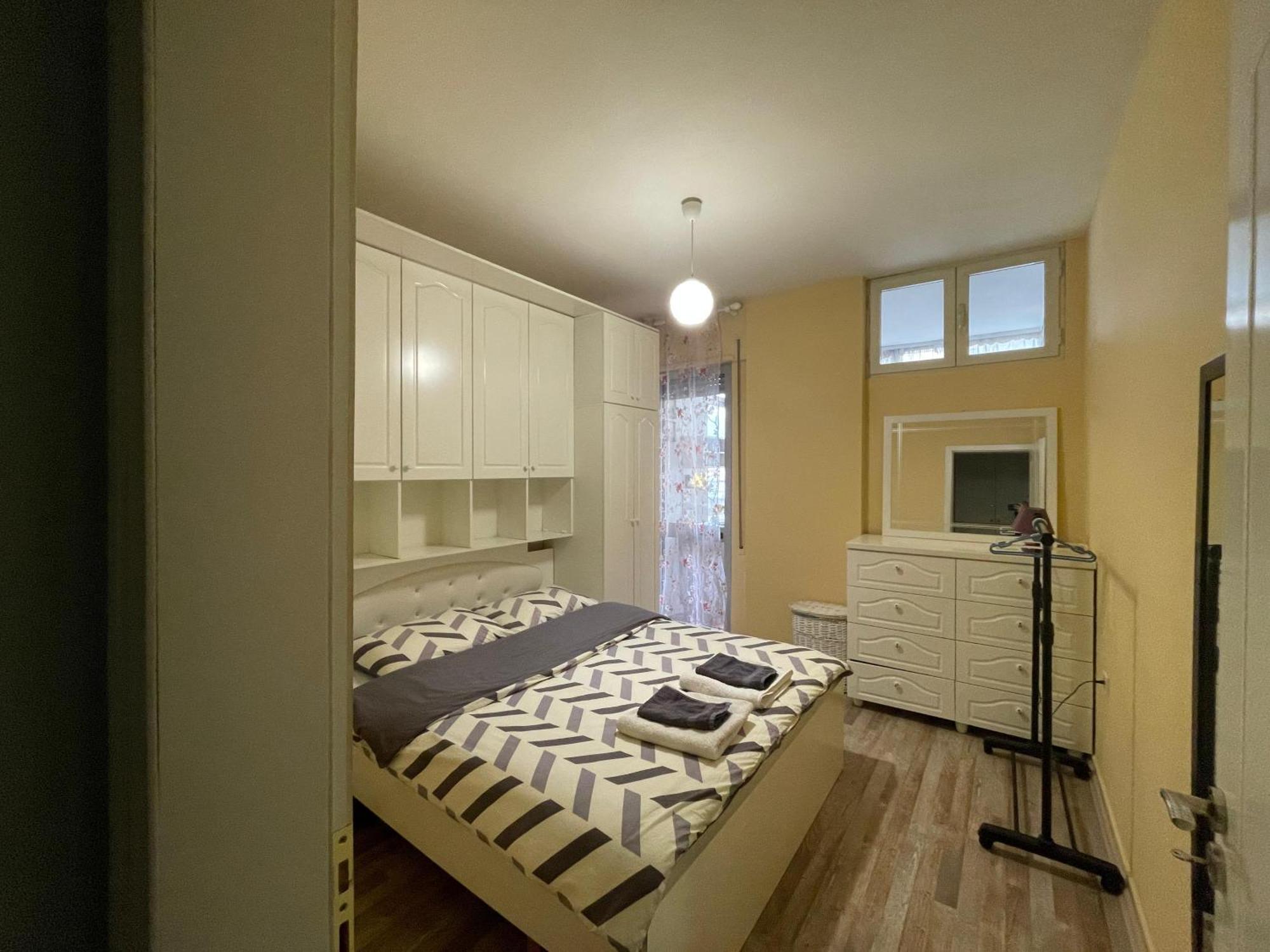 Bricks Apartment Near Pazari I Ri ติรานา ภายนอก รูปภาพ